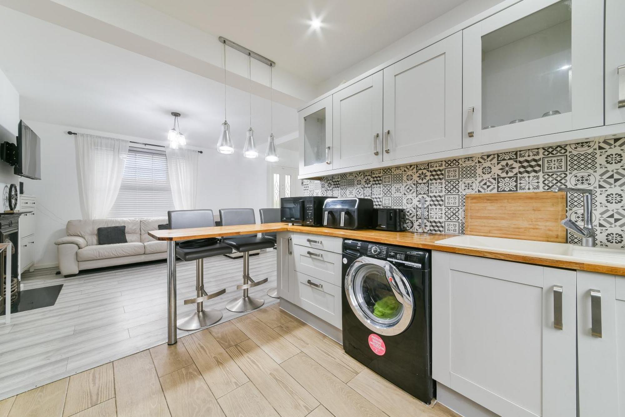 Bromley Serviced Apartments - Beckenham Place Park - London - 2 Bed House - Free Parking - 2 Beds 1 Sofabed Exteriör bild