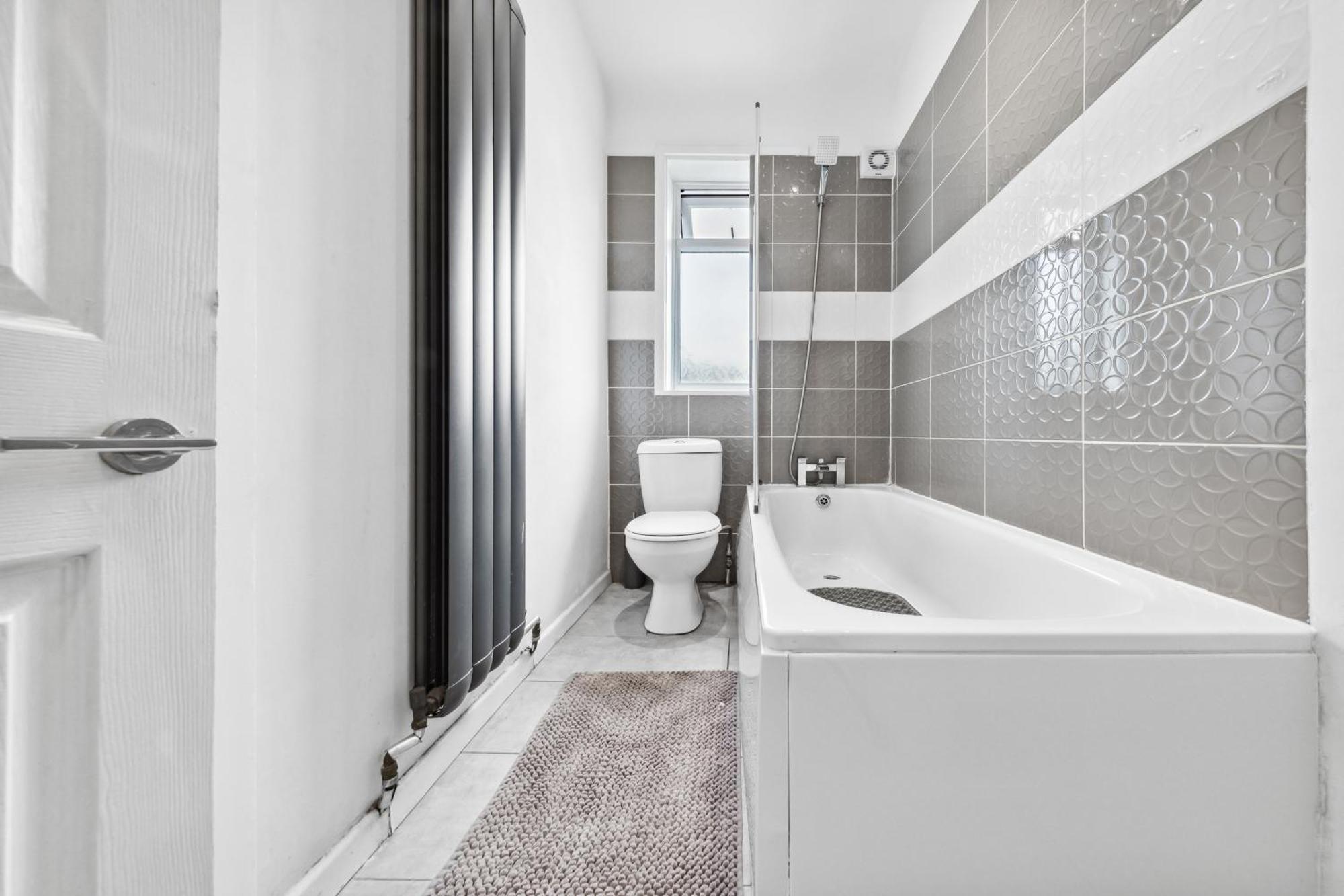 Bromley Serviced Apartments - Beckenham Place Park - London - 2 Bed House - Free Parking - 2 Beds 1 Sofabed Exteriör bild
