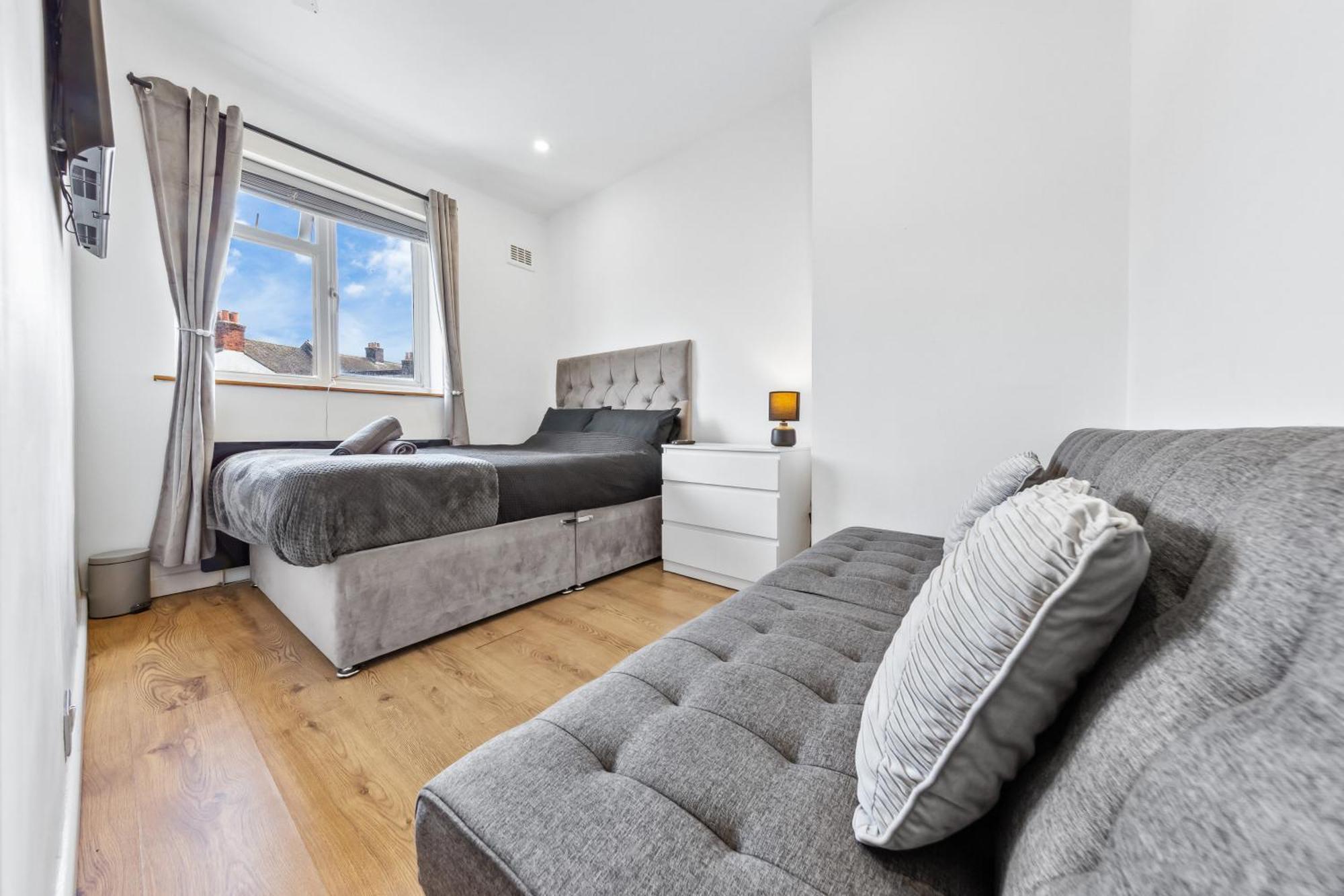 Bromley Serviced Apartments - Beckenham Place Park - London - 2 Bed House - Free Parking - 2 Beds 1 Sofabed Exteriör bild