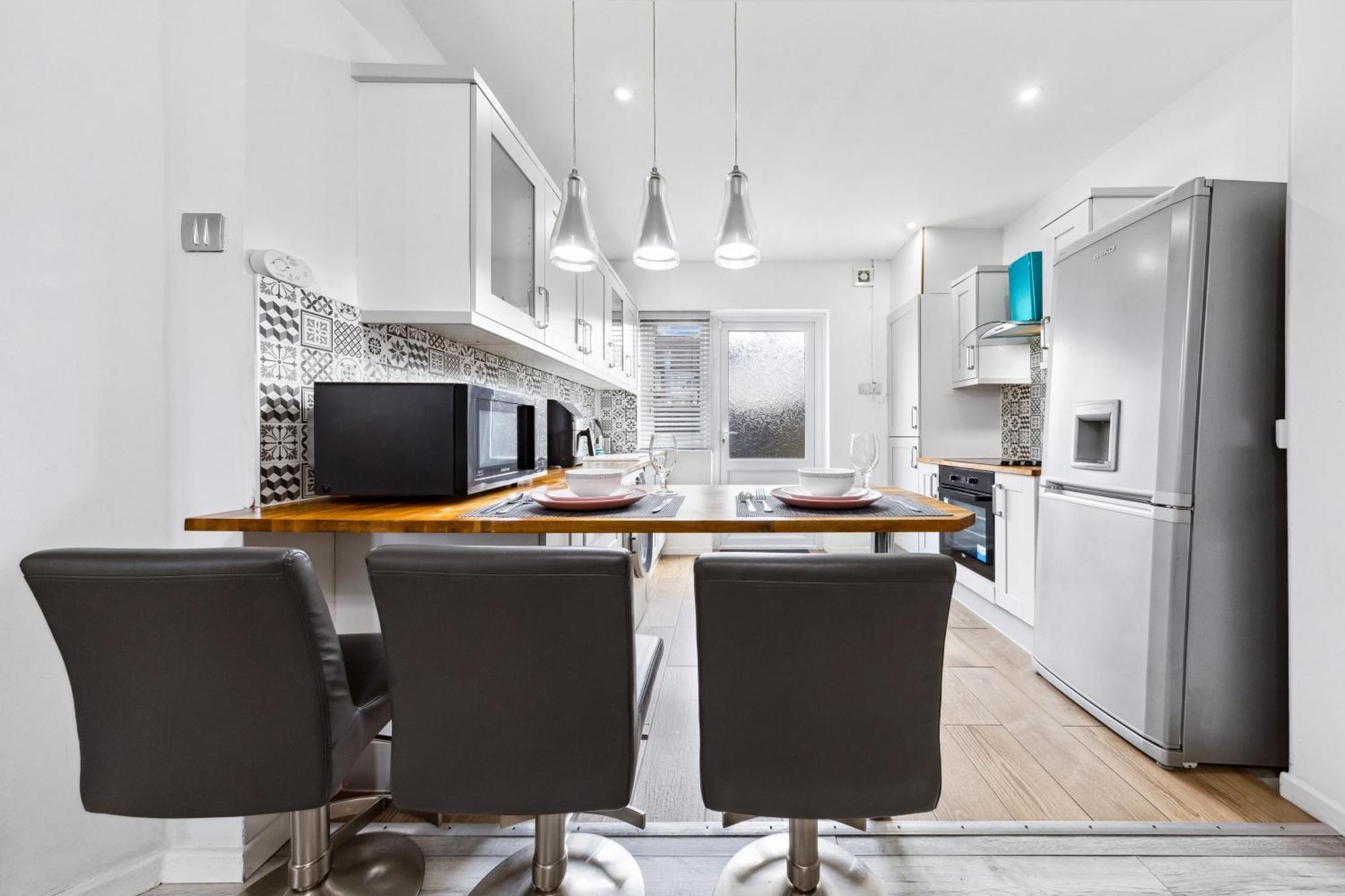 Bromley Serviced Apartments - Beckenham Place Park - London - 2 Bed House - Free Parking - 2 Beds 1 Sofabed Exteriör bild
