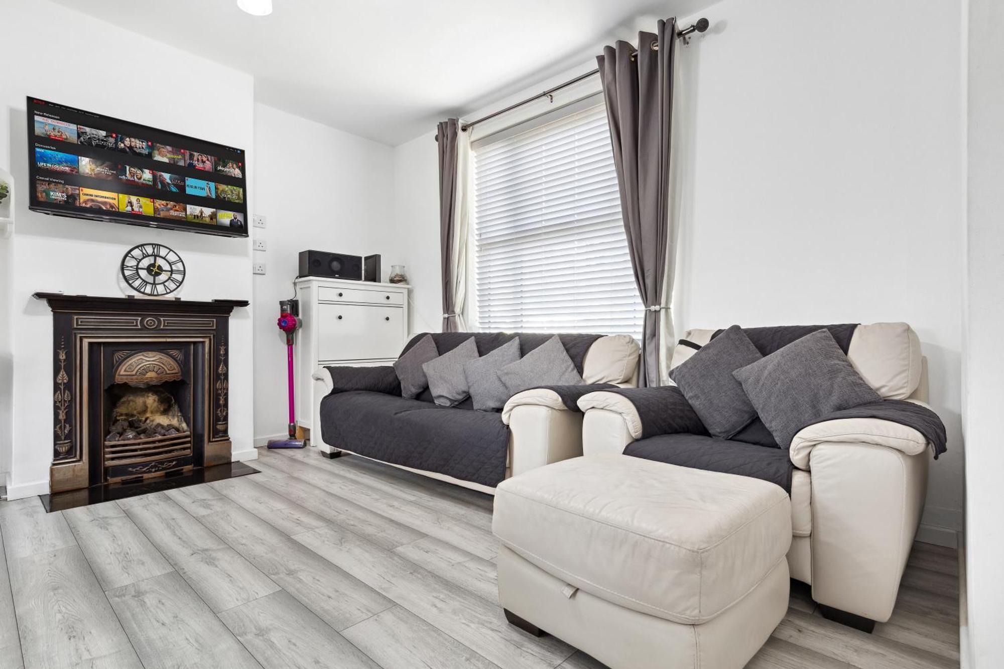 Bromley Serviced Apartments - Beckenham Place Park - London - 2 Bed House - Free Parking - 2 Beds 1 Sofabed Exteriör bild