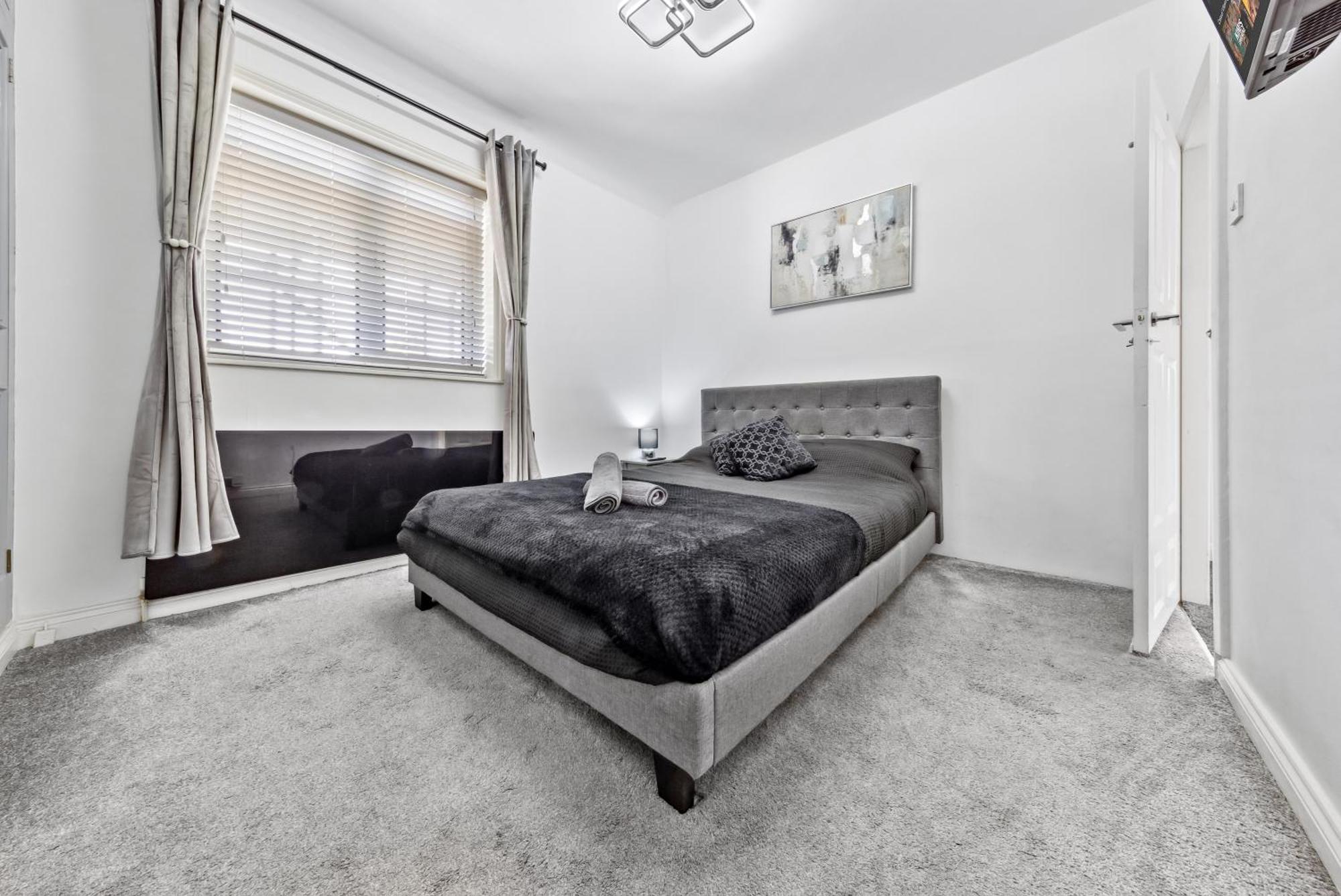 Bromley Serviced Apartments - Beckenham Place Park - London - 2 Bed House - Free Parking - 2 Beds 1 Sofabed Exteriör bild